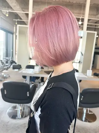 ショート カラー 井上 一平のヘアスタイル