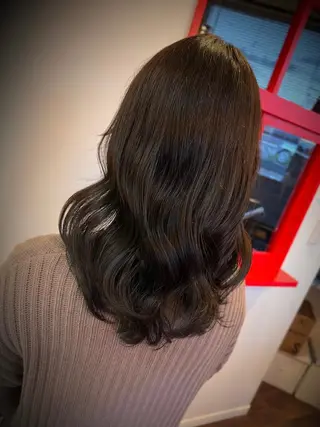 カラー 守屋 智紀のヘアスタイル