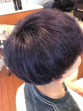 ショート カラー メンズ 榧木 萌香のヘアスタイル