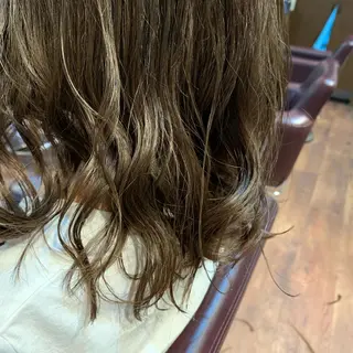 セミロング カラー mizuho .のヘアスタイル