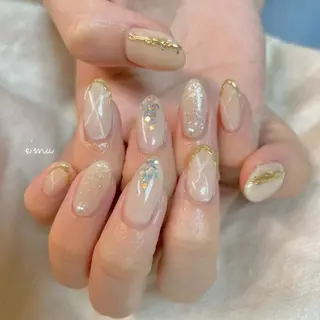 ネイル nail salon e'mu💐のネイルデザイン