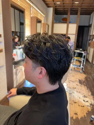 パーマ メンズ りずむヘアデザイン所属・Rhythm / RYOMAの眉毛・アイブロウイメージ