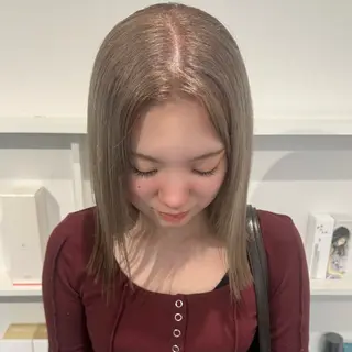ミディアム カラー ブリーチモデル yumekaのヘアスタイル