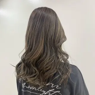 ロング カラー マンツーマン女性 美容師 奏のヘアスタイル