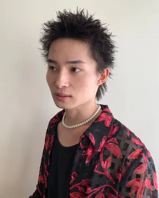 ショート メンズ グランジヘア 無造作ヘアHYUGAのヘアスタイル