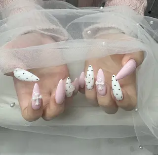 ネイル R Studioのネイルデザイン