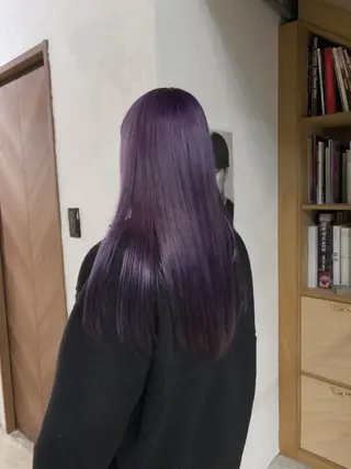 ロング カラー KVELL ユナのヘアスタイル