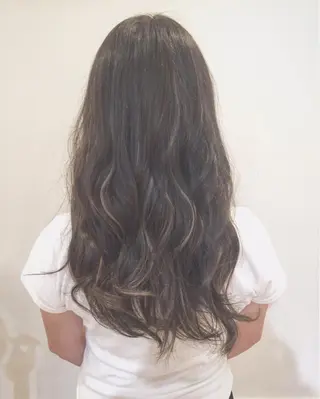 ミディアム セミロング ロング カラー パーマ ハイトーン×髪質改善 KENTAのヘアスタイル