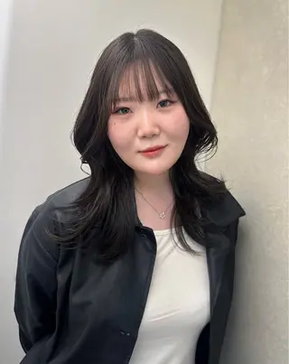 ロング 韓国ヘアメンズ・レデ ィース特化ミクのヘアスタイル