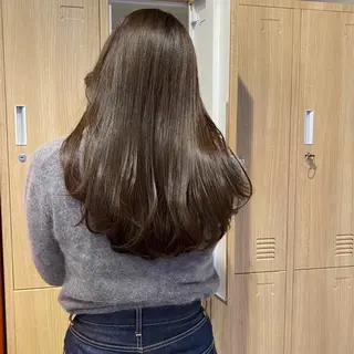 カラー オリーブ🎶アッシュ グレージュちひろ🧸のヘアスタイル