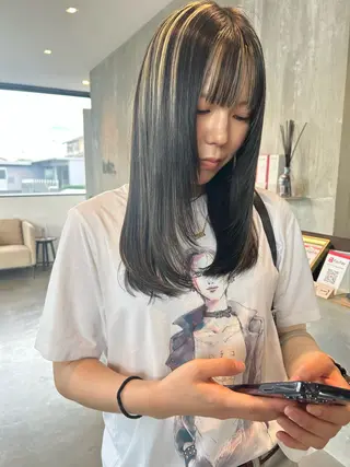 ミディアム tote. 成瀬晃のヘアスタイル