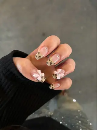 ネイル VENUSBELT Miiのネイルデザイン