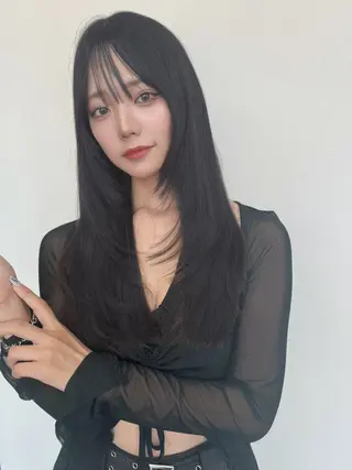 ロング ショート/縮毛矯正 虎白のヘアスタイル