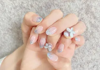 ネイル I-nailロング /ワンホン/キラキラのネイルデザイン
