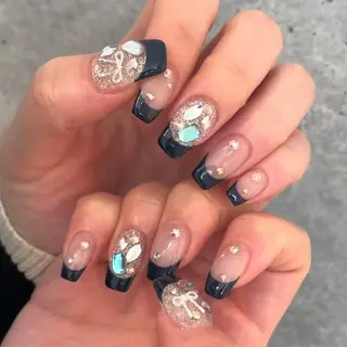 ネイル En ☀️のネイルデザイン