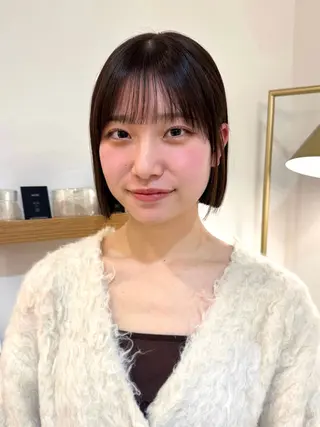 ショート カラー ボブ/レイヤー/ グレージュ/moyuのヘアスタイル