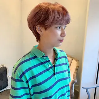 ショート カラー SAKINO. ベージュカラーのヘアスタイル