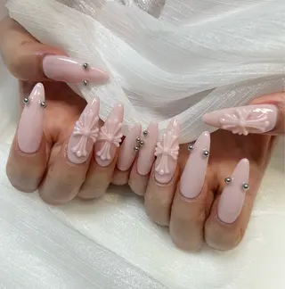 ネイル +nail （プラスネイル）のネイルデザイン