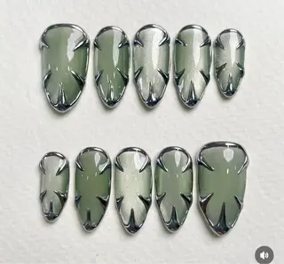ネイル Van Nail Salonのネイルデザイン