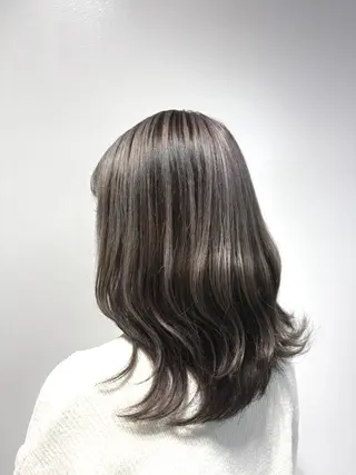 ミディアム tiptop所属・ヤマグチ ミレイのヘアスタイル