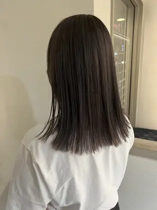 セミロング カラー 艶髪/フェード 🌴SENA🌴のヘアスタイル