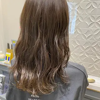 ロング 山根 賢樹のヘアスタイル
