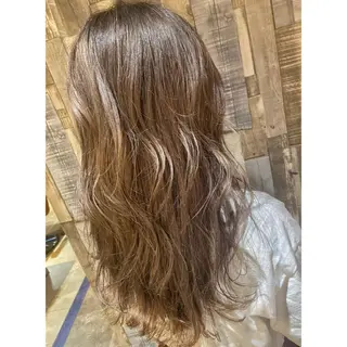 カラー 🐻結んで可愛い hair EMI🐻のヘアスタイル