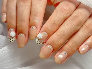 ネイル 小さなビジネスサロン所属・Kanaya Kimiのネイルデザイン