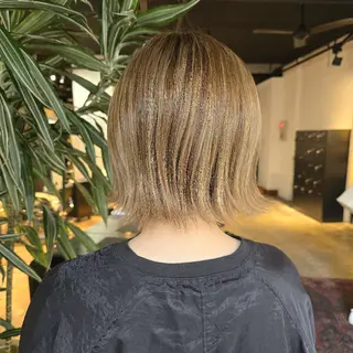 ショート カラー ハヤシ マユ ✂ 府中美容室のヘアスタイル
