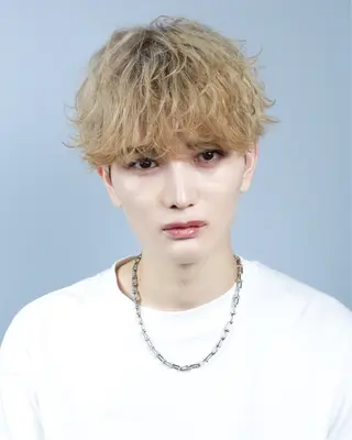 ショート カラー メンズ 【メンズパーマ】 I-LANDのヘアスタイル