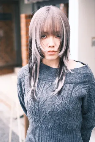 セミロング カラー ヘアアレンジ 個性爆弾💣 ダブルカラー/ゆかのヘアスタイル