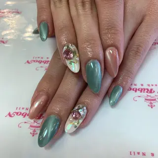 ネイル ネイルリボン 受付スタッフのネイルデザイン