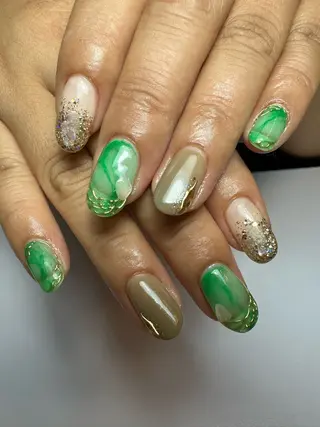 セミロング shandy nailのネイルデザイン