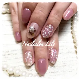 ネイル Lily*nail 🌻Mii🌻のネイルデザイン