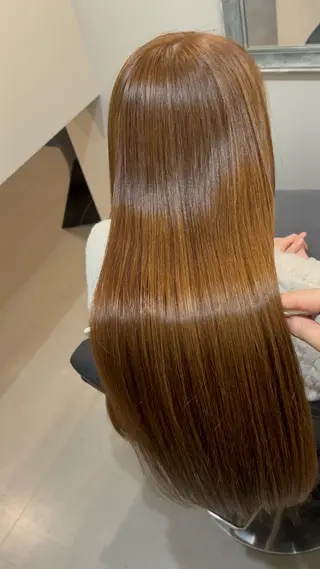 ロング 小松崎 紅見子のヘアスタイル