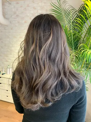 ロング 艶髪💎美容師 TATSUYAのヘアスタイル