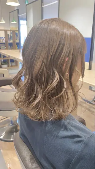 ミディアム カラー ヘアアレンジ マツエク・マツパ bal ミナのその他イメージ