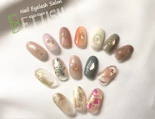 ネイル BETTISH. NANAHOのネイルデザイン