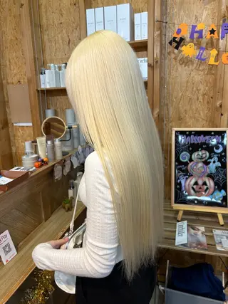 カラー まろみ暖色×ボブ ×chia🕯のヘアスタイル