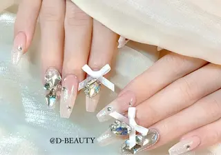 ネイル D-BEAUTY Nailsalonのネイルデザイン