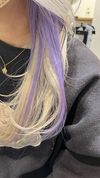 カラー サイレント美容師 アイリィのヘアスタイル