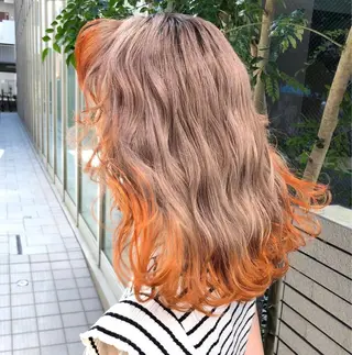 ロング 韓国風 白髪ぼかし NAOTOのヘアスタイル