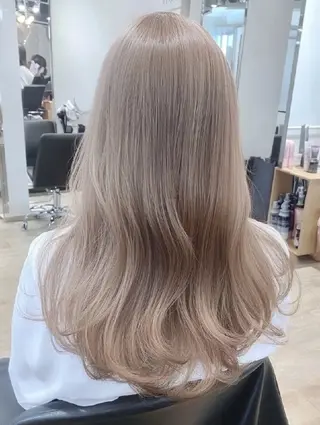 ロング カラー たつや/ハイトーン/ バレイヤージュ/寒色のヘアスタイル