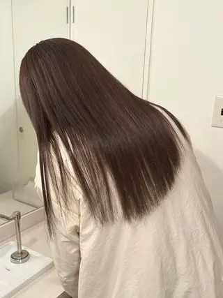ロング カラー ハシヅメ キョウカのヘアスタイル