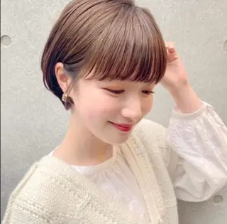ショート 柴田 日菜子のヘアスタイル