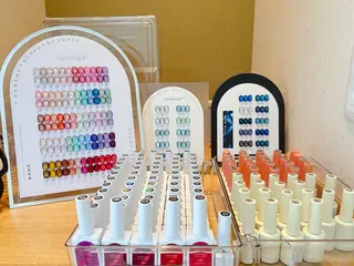 ネイル Moon Nailsのネイルデザイン