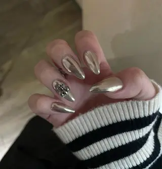 ネイル 橋田 有里奈のネイルデザイン