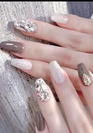 ネイル LULU Nail salonみどりのネイルデザイン