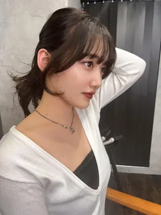 セミロング カラー パーマ ヘアアレンジ メンズ キッズ ネイル マツエク・マツパ アイブロウ レイヤー／顔周り 韓国ヘア森田和貴のヘアスタイル