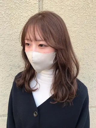 セミロング 天野 優美のヘアスタイル